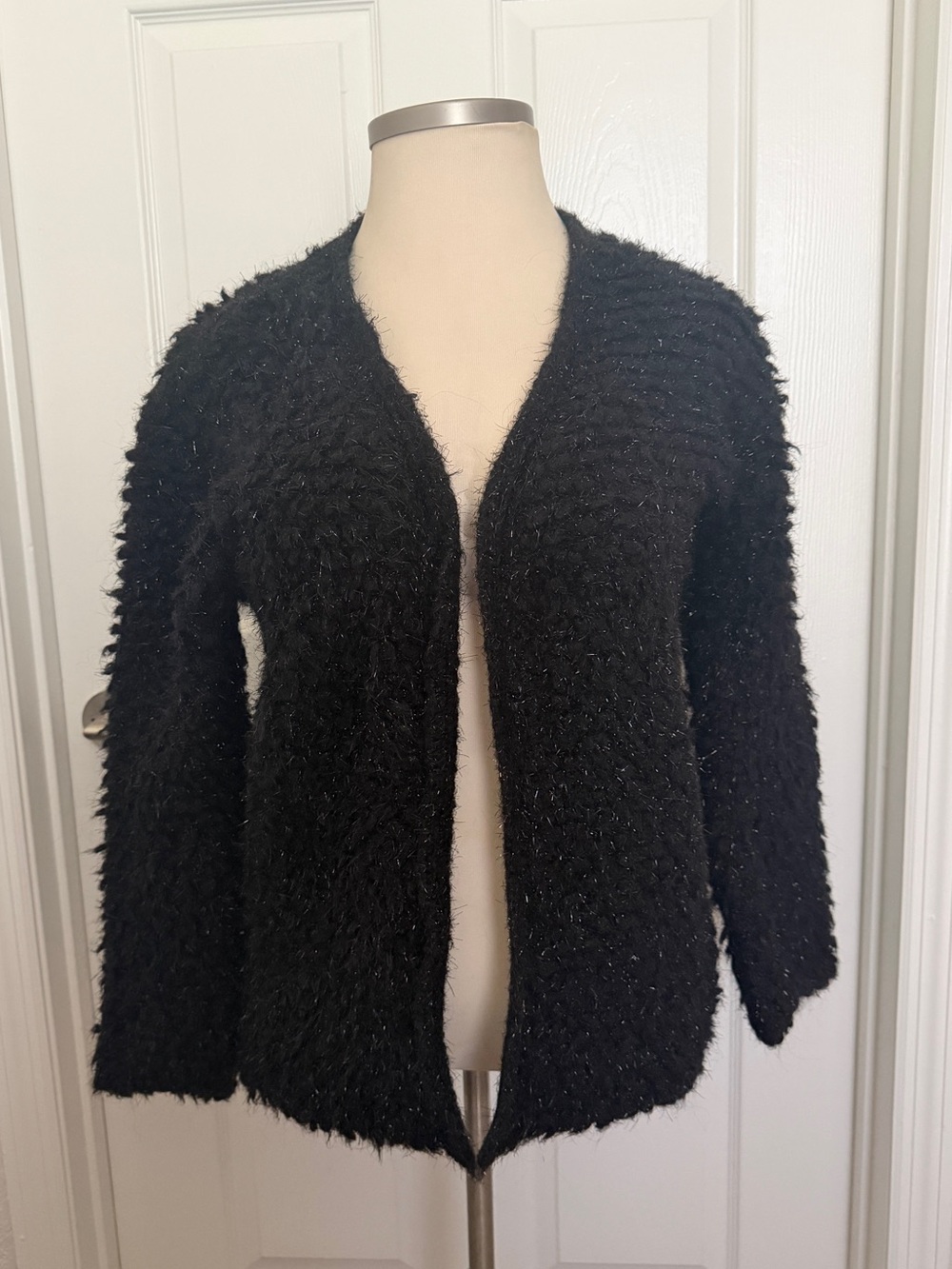 Zara Womenโs M Black Metallic Fuzzy Knit Open Front Cardigan Wool Blend